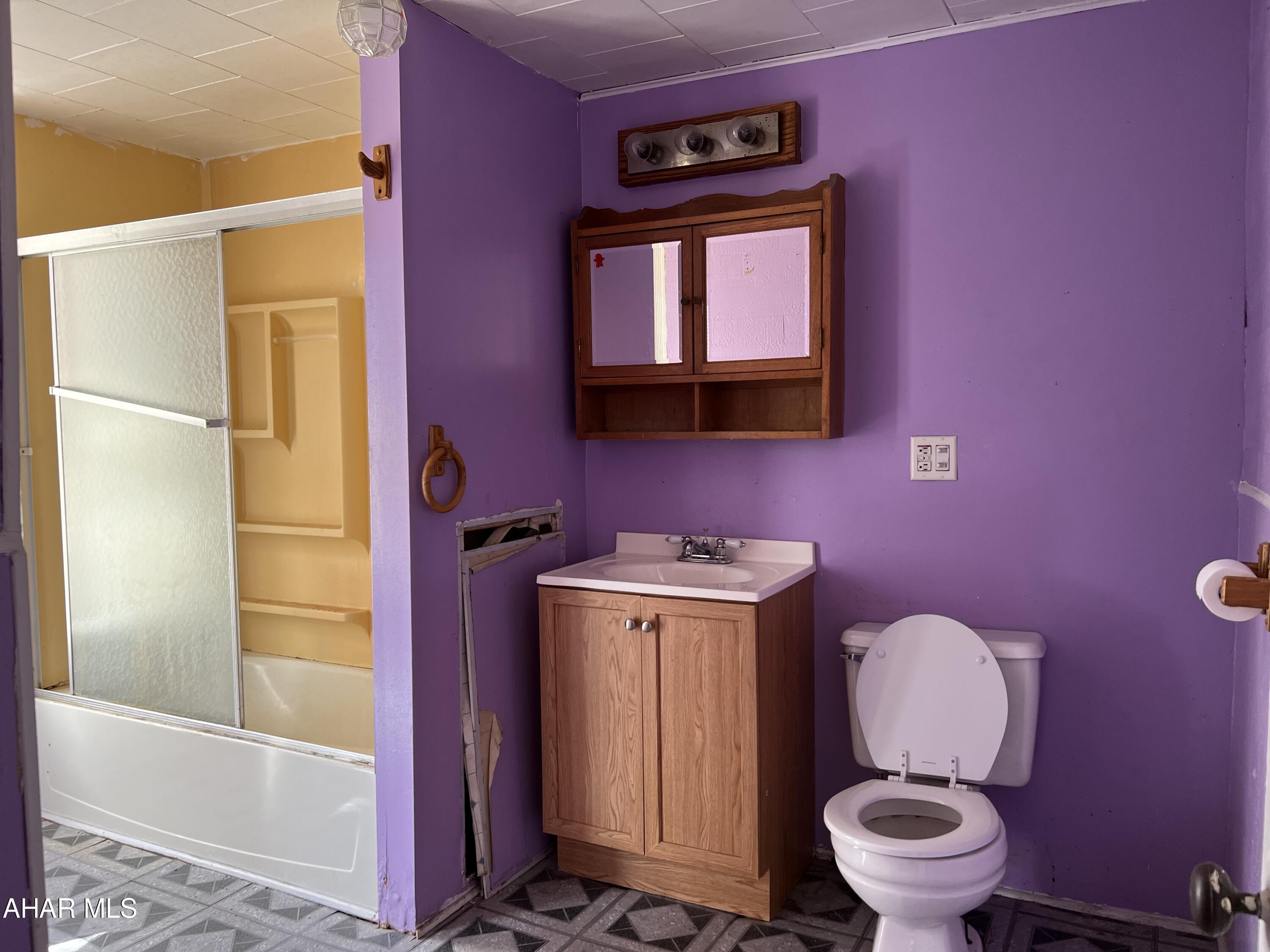 Juniata - Residential