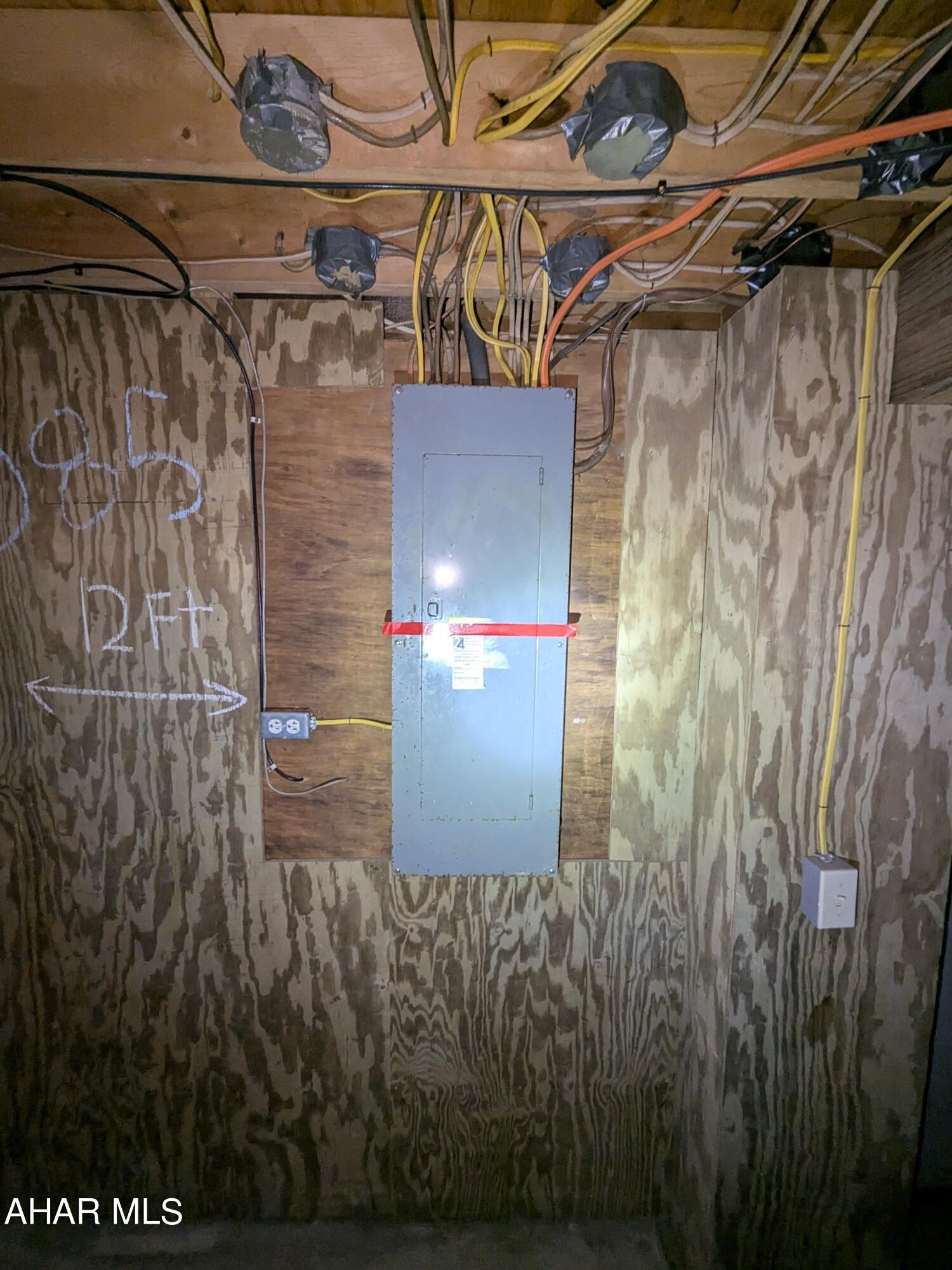 Glendale Yearound - Residential