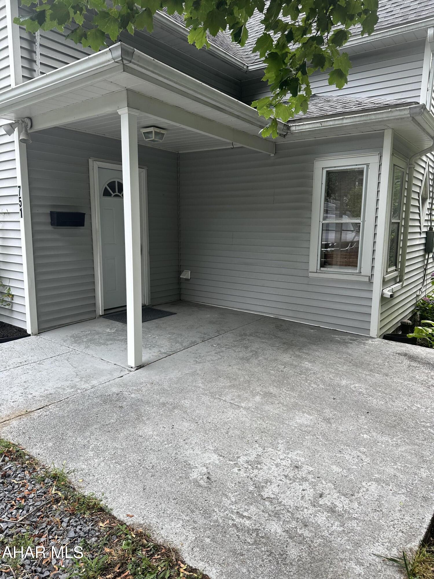 Unknown - Residential