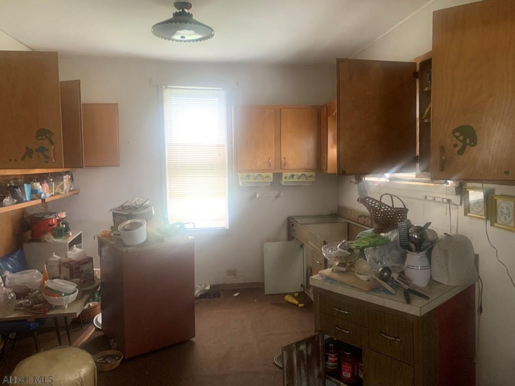 Unknown - Residential