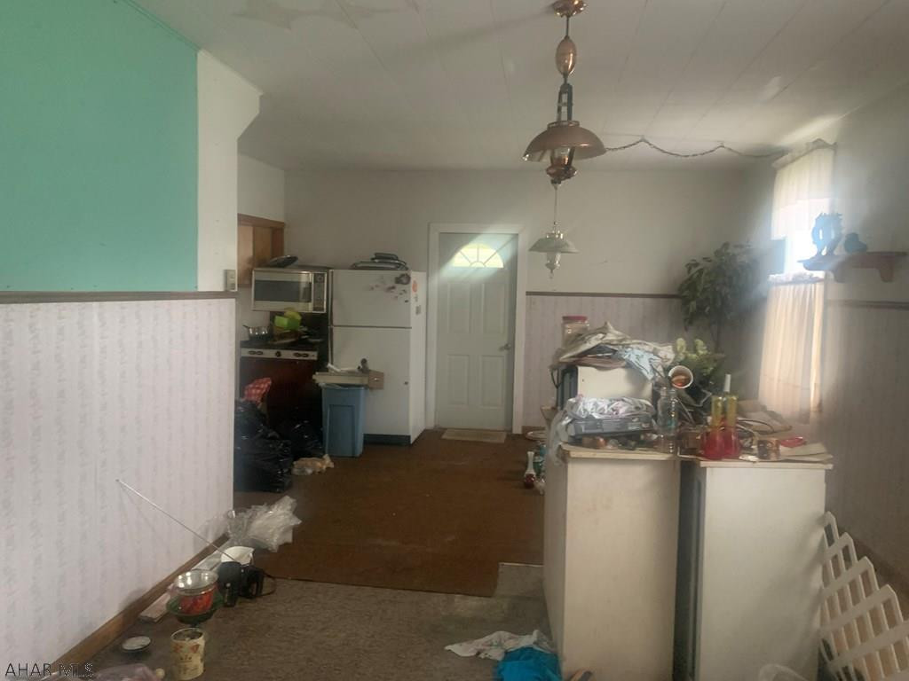 Unknown - Residential