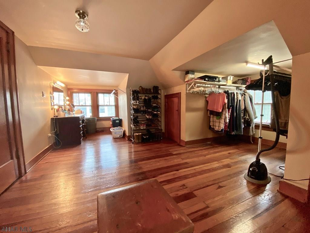 Unknown - Residential