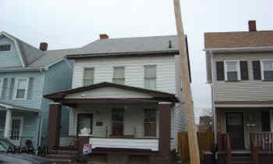 Spacious Rooms, Great Starter, Nice Location Spacious Rooms, Great Starter, Nice Location