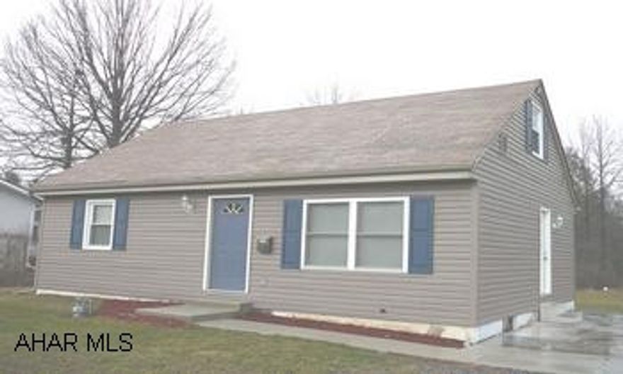 COMPLETELY REDONE. REALLY NICE. FLAT LOT. ROOM TO GROW. COMPLETELY REDONE. REALLY NICE. FLAT LOT. ROOM TO GROW.