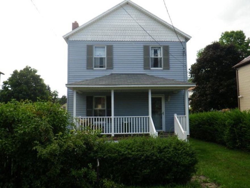 Nice 3 BR- 2 story handi-man special. Furnished. 1 bath. Updated siding & electric box. Good bones. Interior needs TLC. Deck
