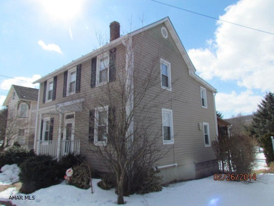 Property being sold As is Buyer must pay 2% transfer tax. Earnest money checks in Cashiers check payable to Colony Realty Group, LTD. This property eligible under Freddie Mac First Look Initiative through 3/18/14. Homesteps offers credit at closing for actual price of home warranty up to $500 for owner-occupant. Ask about details.