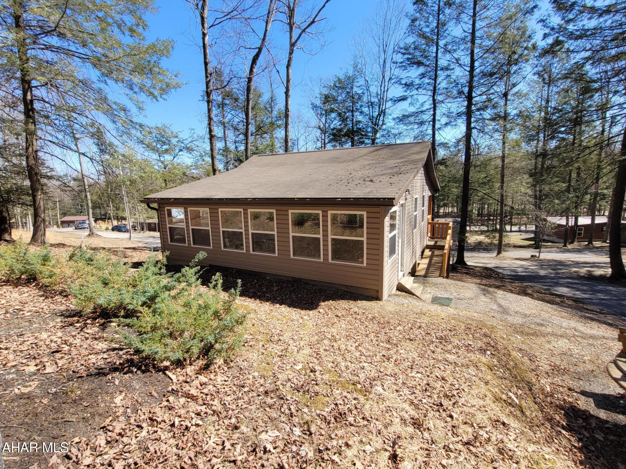 Glendale Yearound - Residential