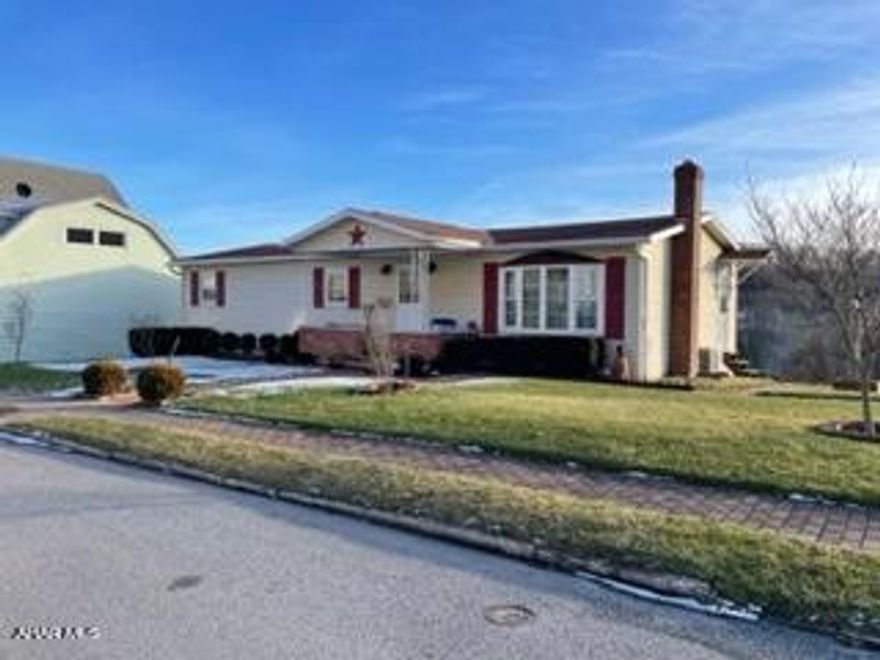 1973 sectional home with full basement with family room. Home is in good condition. Detached, 2 car garage.