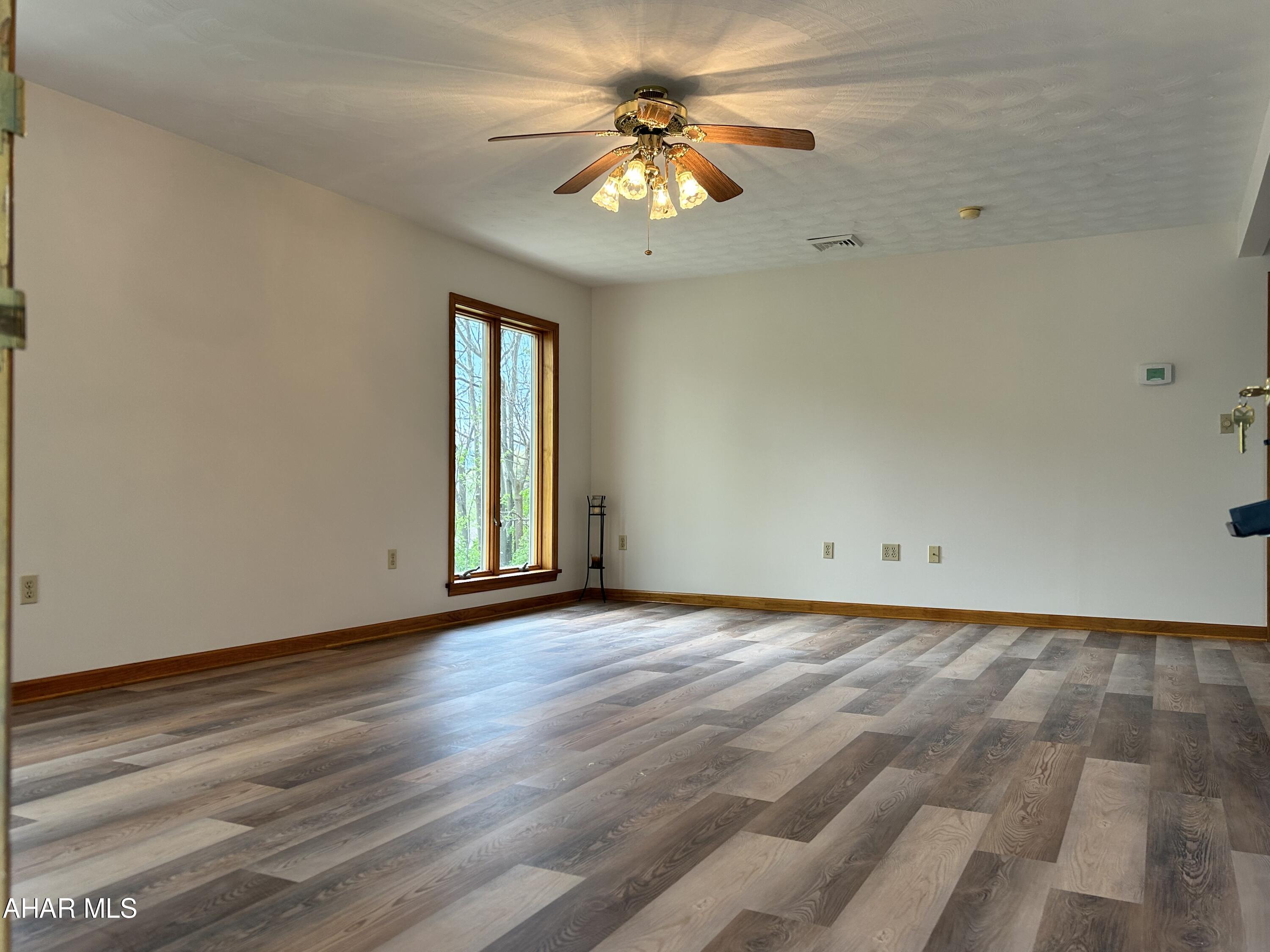 Pleasant Valley - Residential