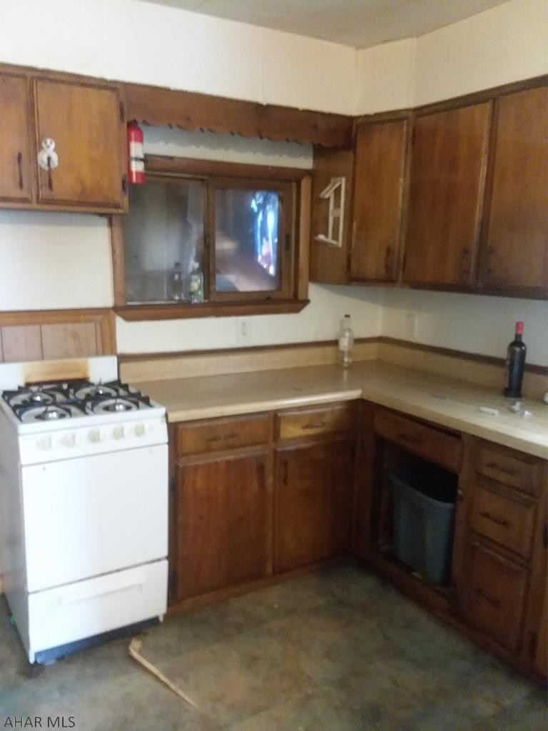 Unknown - Residential