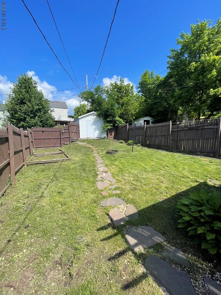 Unknown - Residential Lease