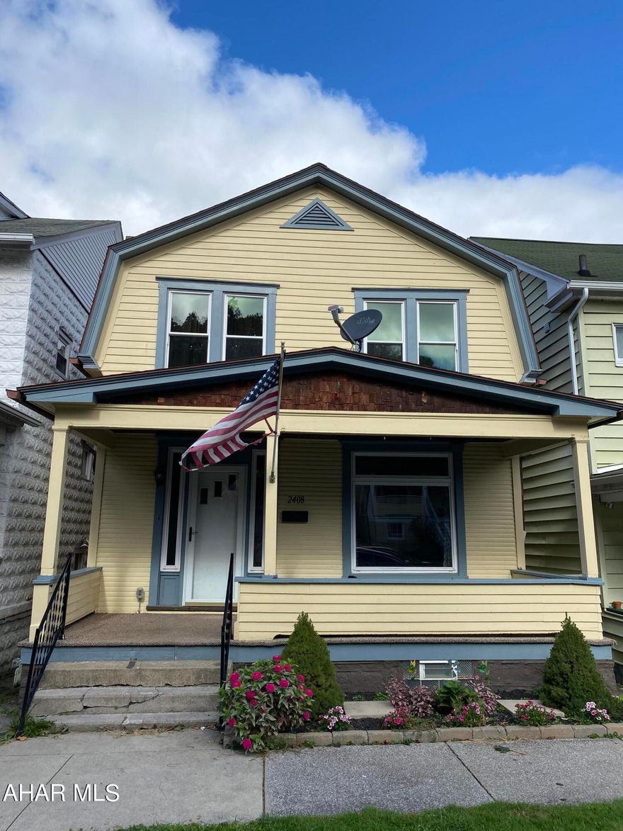 2 story, move-in ready home featuring 3 bedrooms with ample closet space. 1 full bath on 2nd floor and a convenient and newly renovated 1/2 bath on the 1st floor. The kitchen is spacious with all the counterspace and cabinets you could want. Sliding glass door from kitchen leads to the newly painted deck with great views. Private fenced yard with off-street parking, located near Tuckahoe Park.