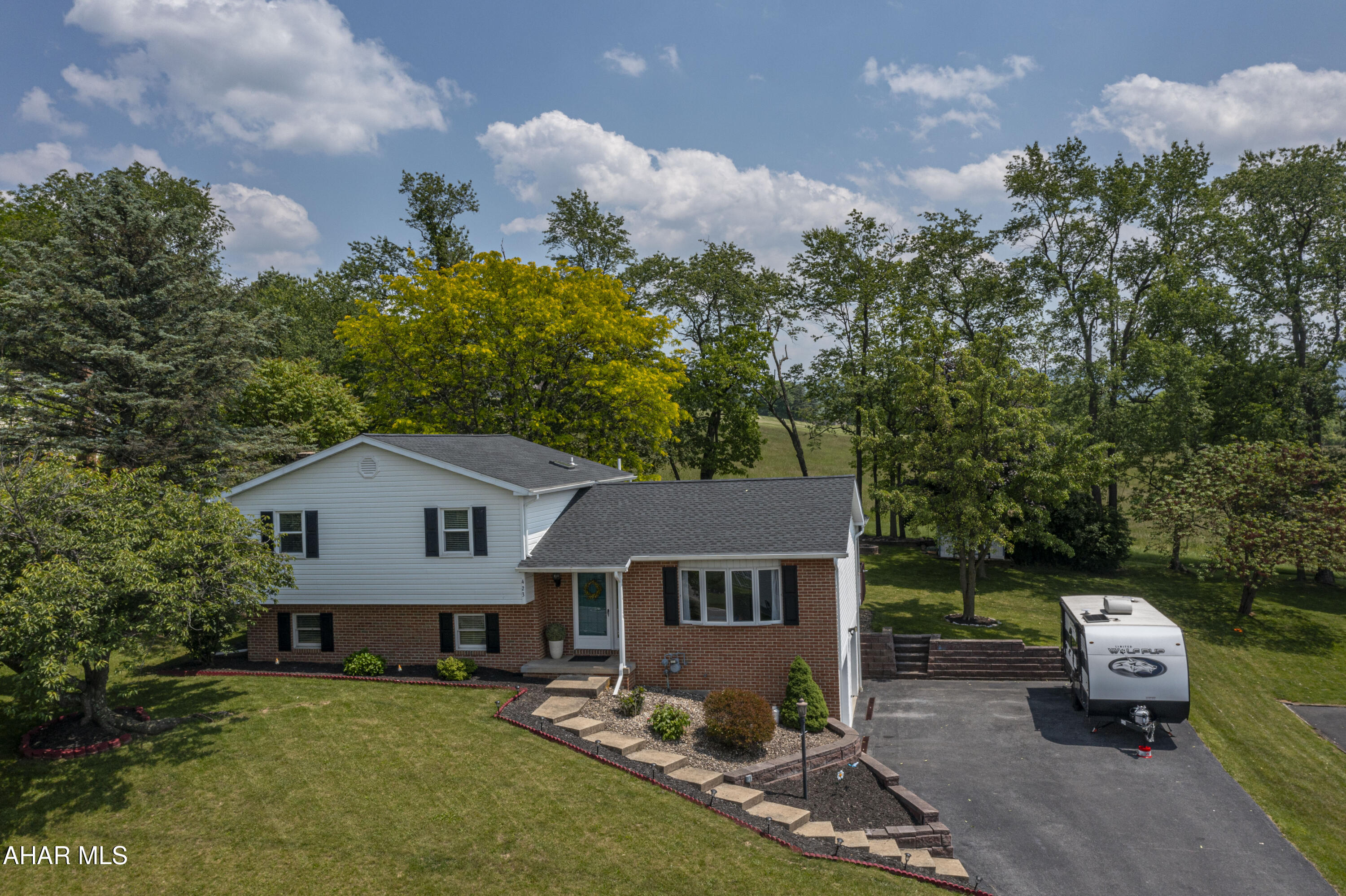 Rolling Hills - Residential