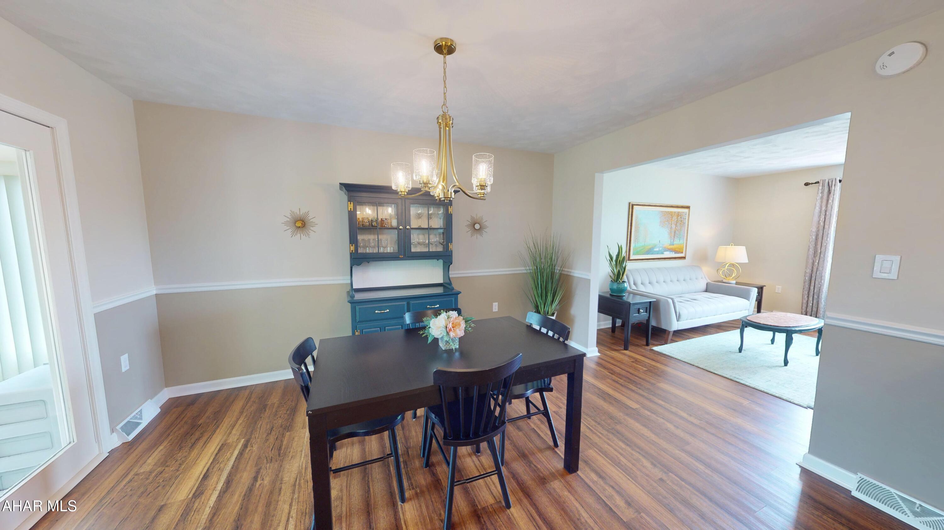 Rolling Hills - Residential