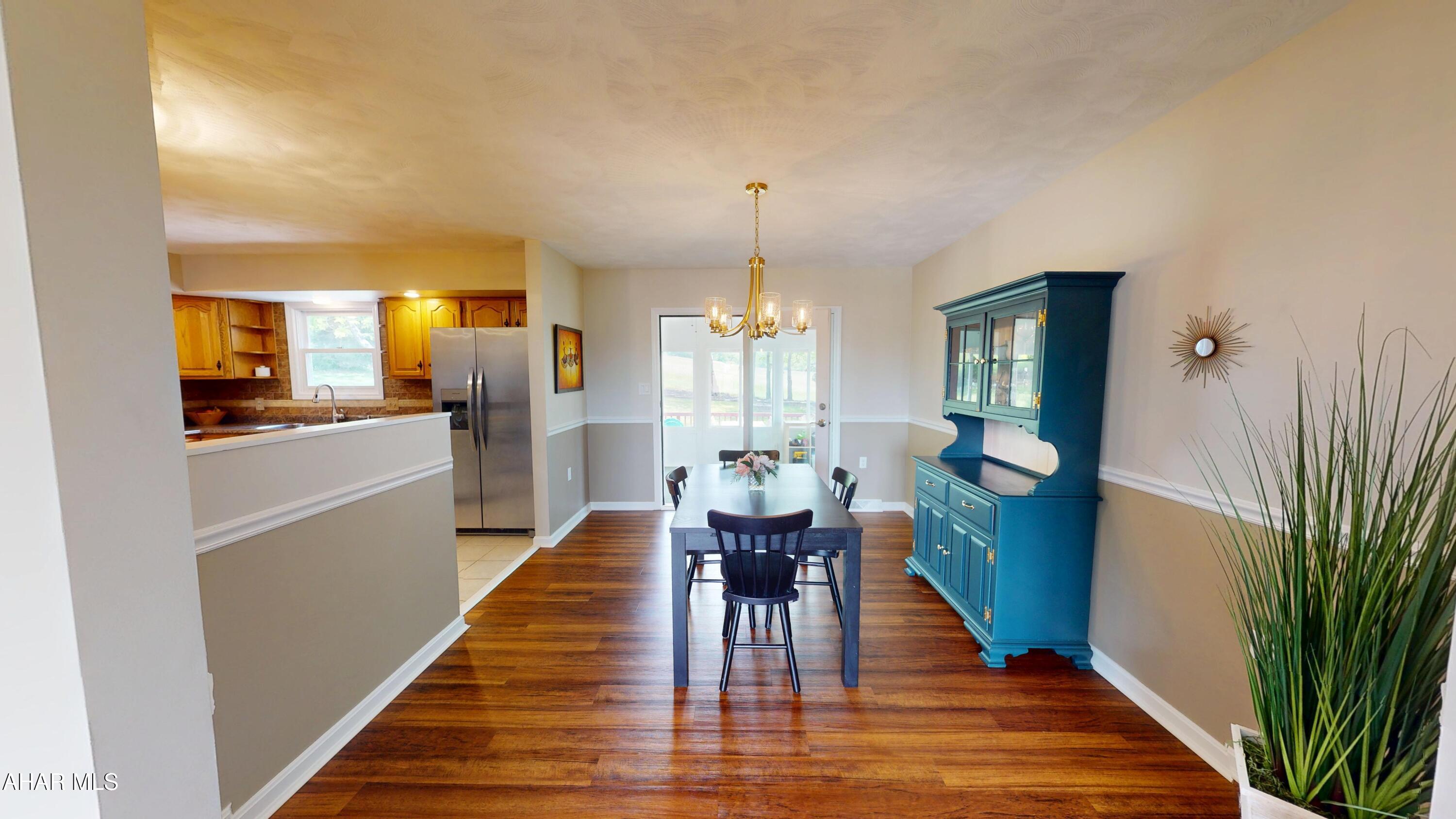 Rolling Hills - Residential