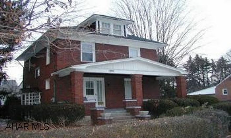 There is no place like home...a Brick Home.  Large back yard, off street parking, 3 bedrooms, all rooms are spacious, Baker School, walk-up attic, great front porch, and convenient area.  See Pictures!!! There is no place like home...a Brick Home.  Large back yard, off street parking.  3 bedrooms, all rooms are spacious, Baker School, walk-up attic, great front porch, and convenient area.  See Pictures!!! Subject to Short Sale. Motivated Seller.