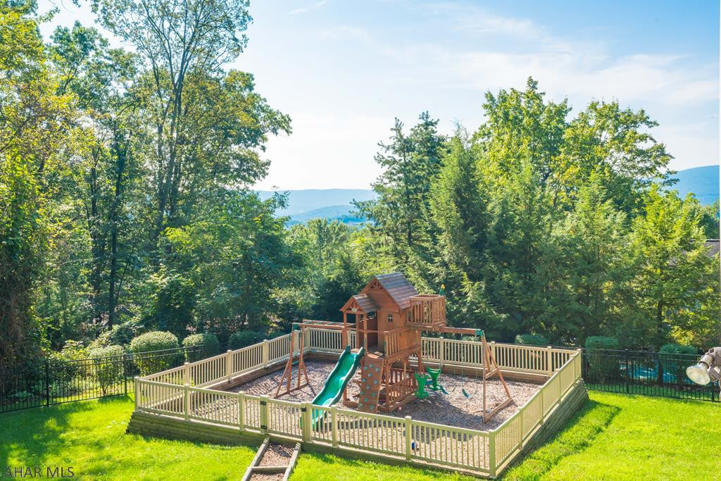 Stonehedge - Residential