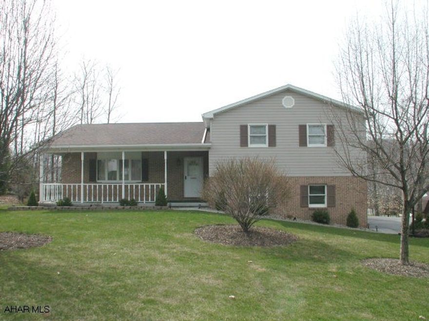 CHARMING BI-LEVEL ON BEAUTIFULLY MANICURED DOUBLE LOT IN PORTAGE TOWNSHIP.  4 BEDROOMS, 2.5 BATHS, GREAT FAMILY NEIGHBORHOOD, WALKING DISTANCE TO PUBLIC PARK.  A REAL GEM! DON'T MISS THIS CHARMING BI-LEVEL ON BEAUTIFULLY MANICURED DOUBLE LOT IN PORTAGE TOWNSHIP.  4 BEDROOMS, 2.5 BATHS, EAT-IN KITCHEN, FAMILY ROOM WITH PROPANE STOVE, WALK-IN CLOSETS AND LOADS OF OTHER STORAGE THROUGHOUT. LARGE COVERED DECK OVERLOOKING BACKYARD.  STORAGE SHED AND 2 CAR GARAGE. GREAT FAMILY NEIGHBORHOOD, WALKING DISTANCE TO PUBLIC PARK.  A REAL GEM!