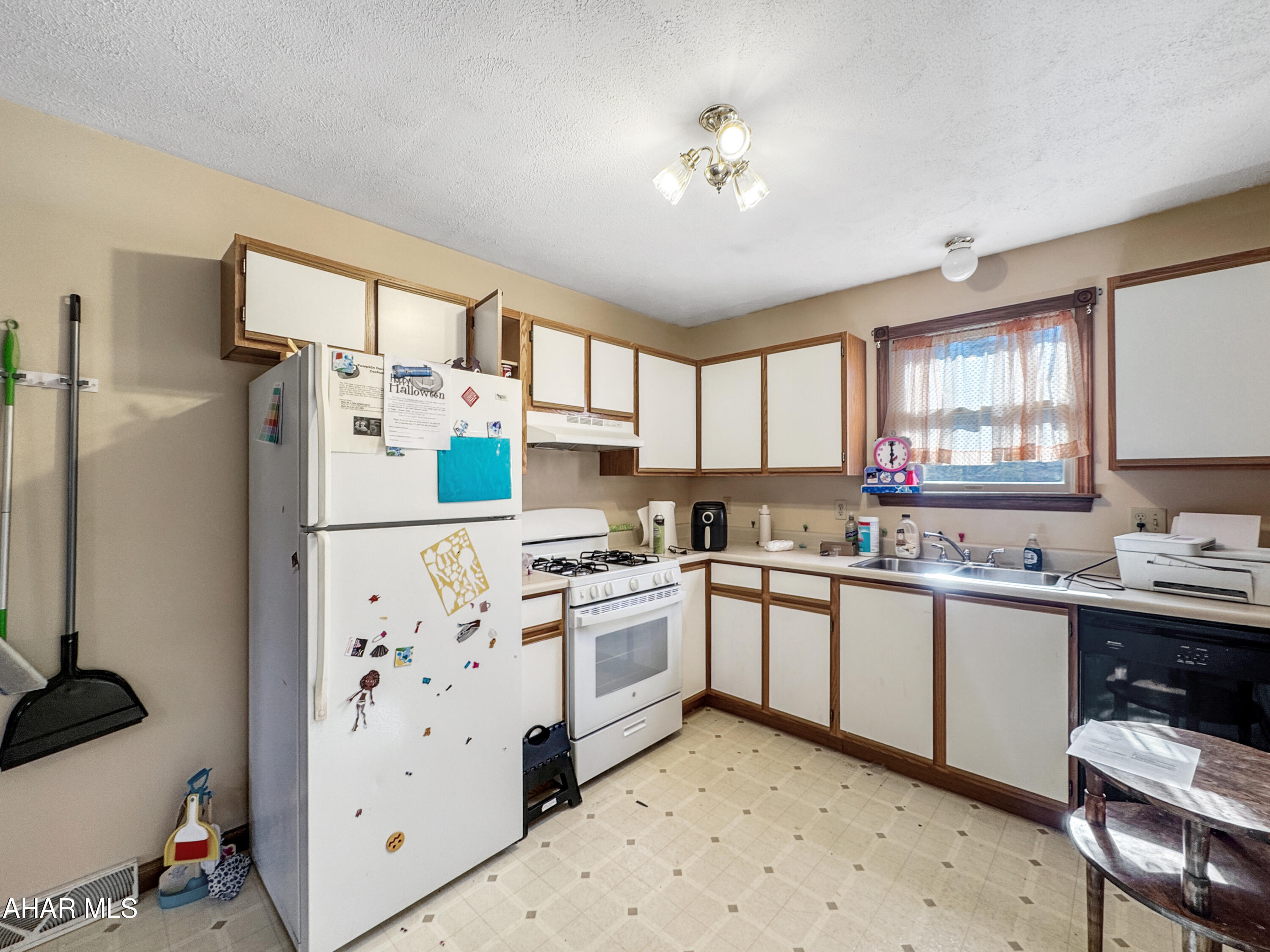 None - Residential Income