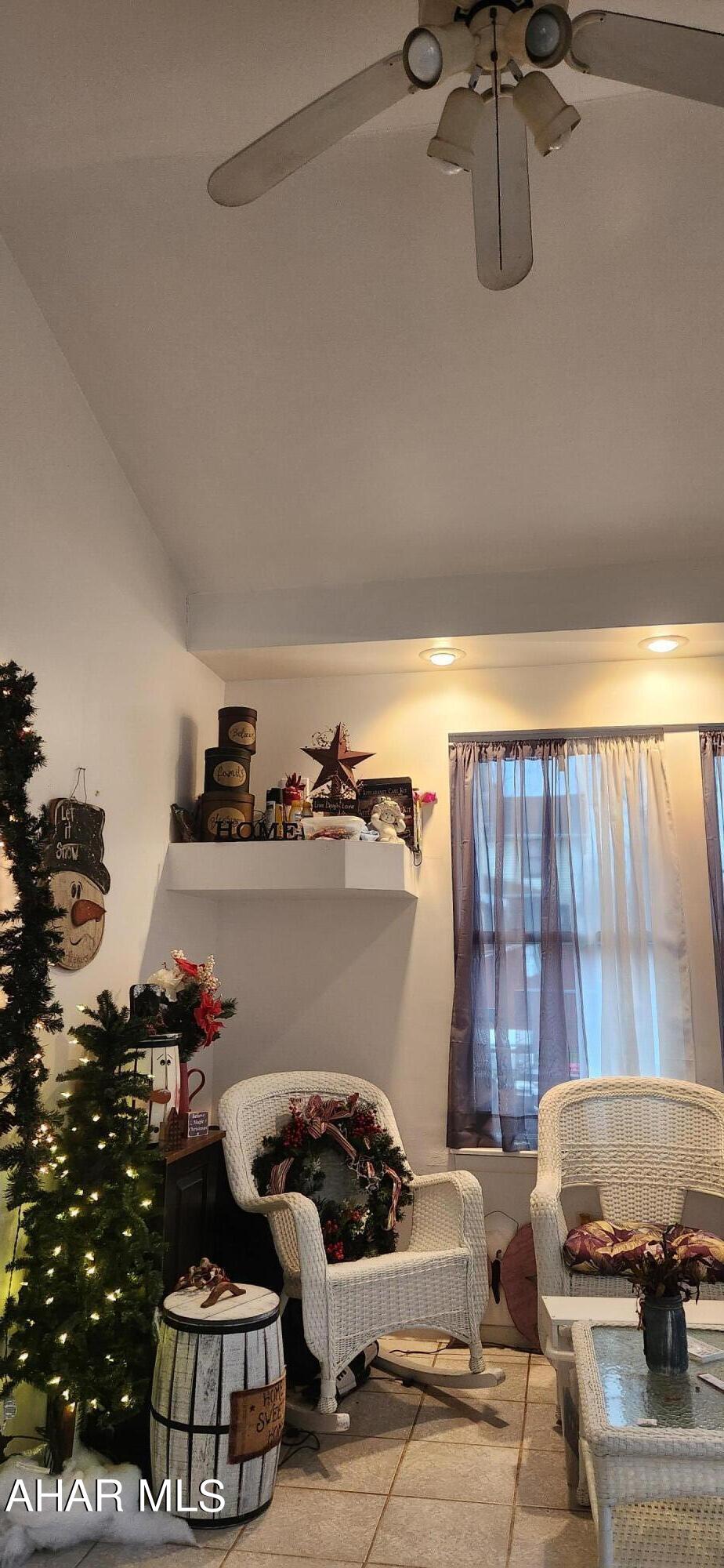 Hollidaysburg - Residential