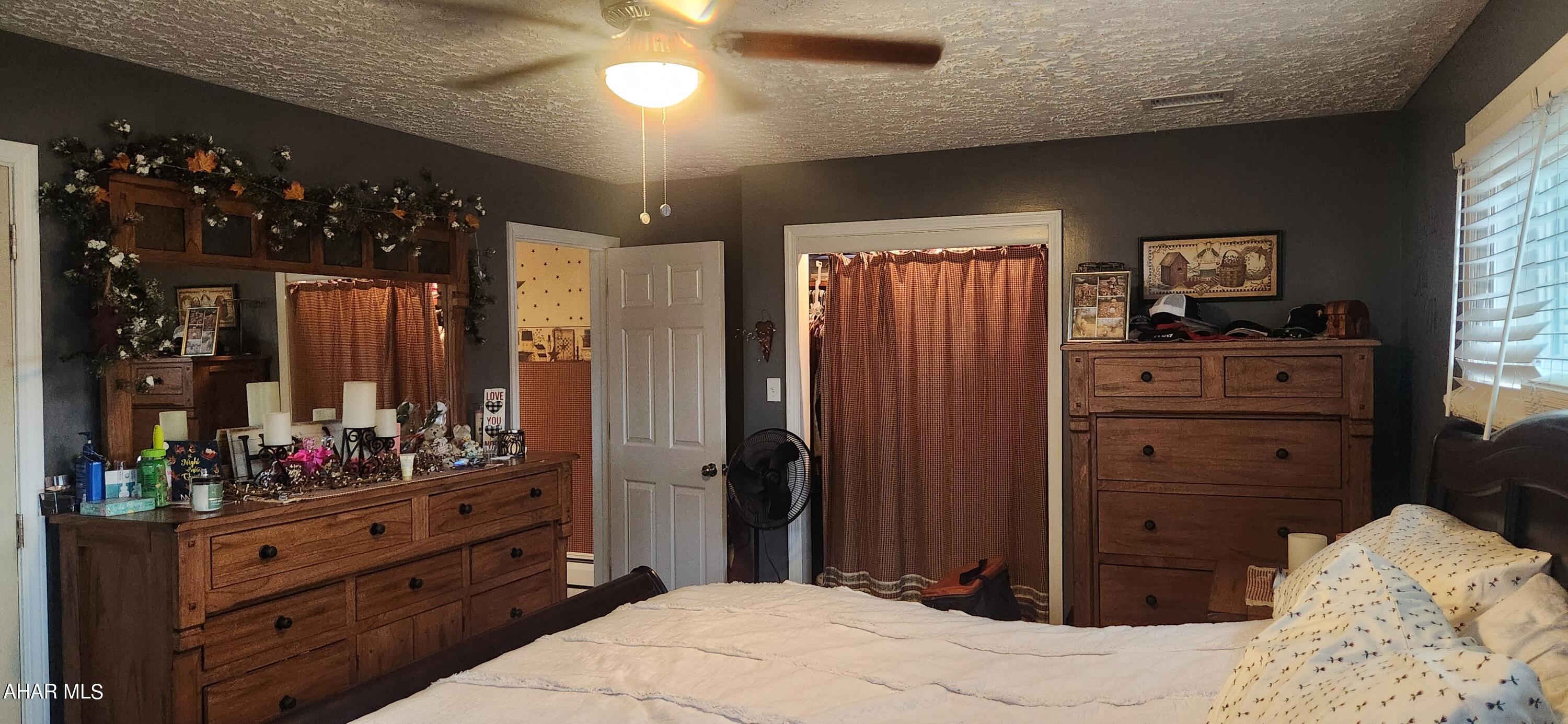 Hollidaysburg - Residential