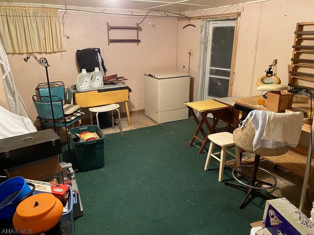 Unknown - Residential