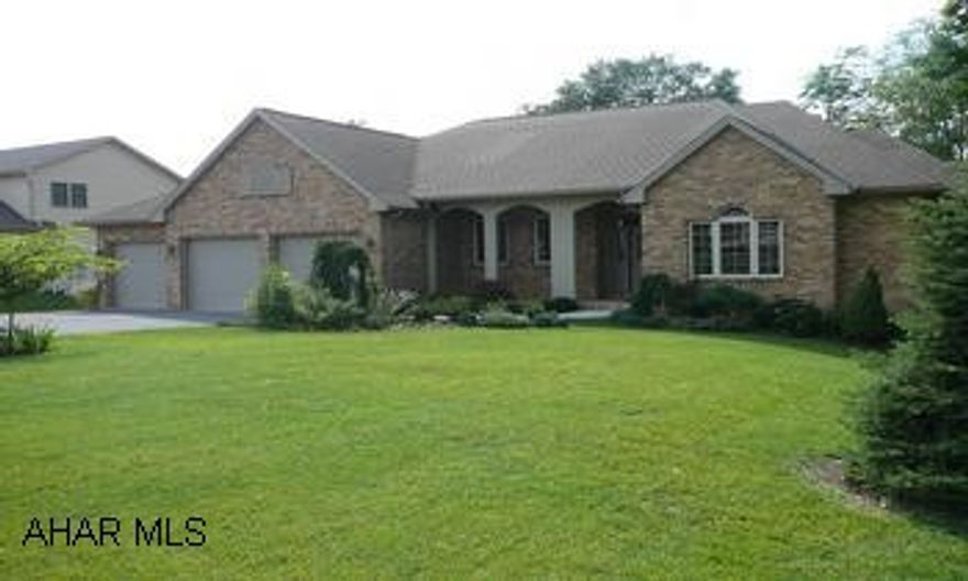 MAGNIFICENT RANCHER, LG KITCHEN, HARDWOOD FLOORS, SPACIOUS MASTER, 2 ADDITIONAL BRS MAIN FLOOR, ENTRANCE FOYER AND MORE. BEAUTIFUL HARDWOOD FLOORS. LG KITCHEN, DINING ROOM, 2 1/2 BATHS, 5 BRS, LG LIVING ROOM/ FLAT SCREEN, SPACIOUS MASTER SUITE, FULL BASEMENT, 3 CAR HEATED GARAGE. CALL MARY 937-5897.  24 HOUR WIPEOUT.