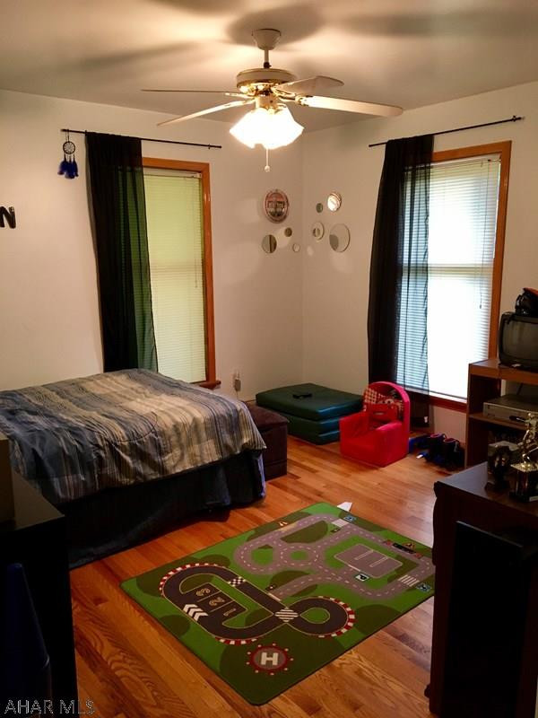 Glendale Yearound - Residential