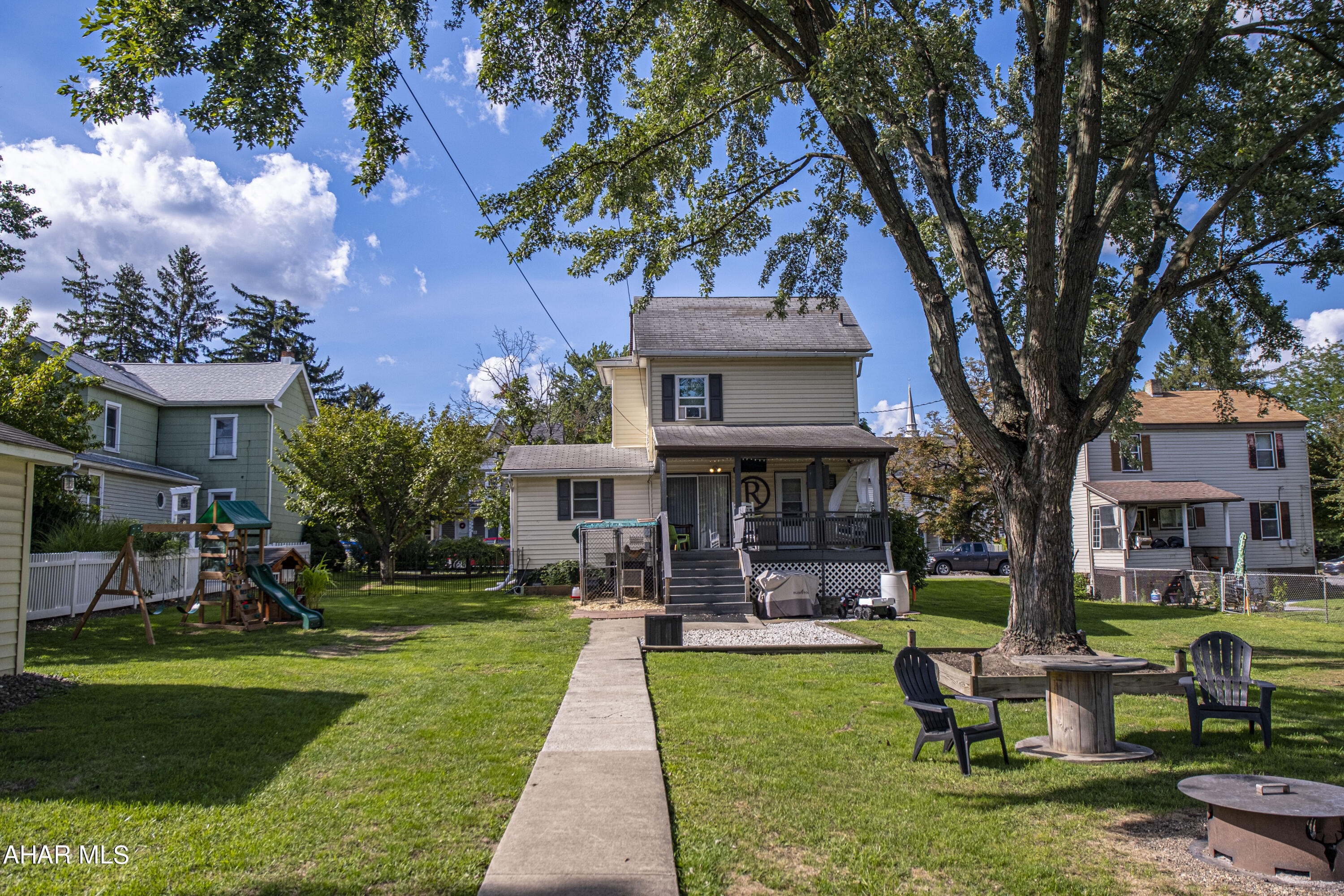 Hollidaysburg - Residential