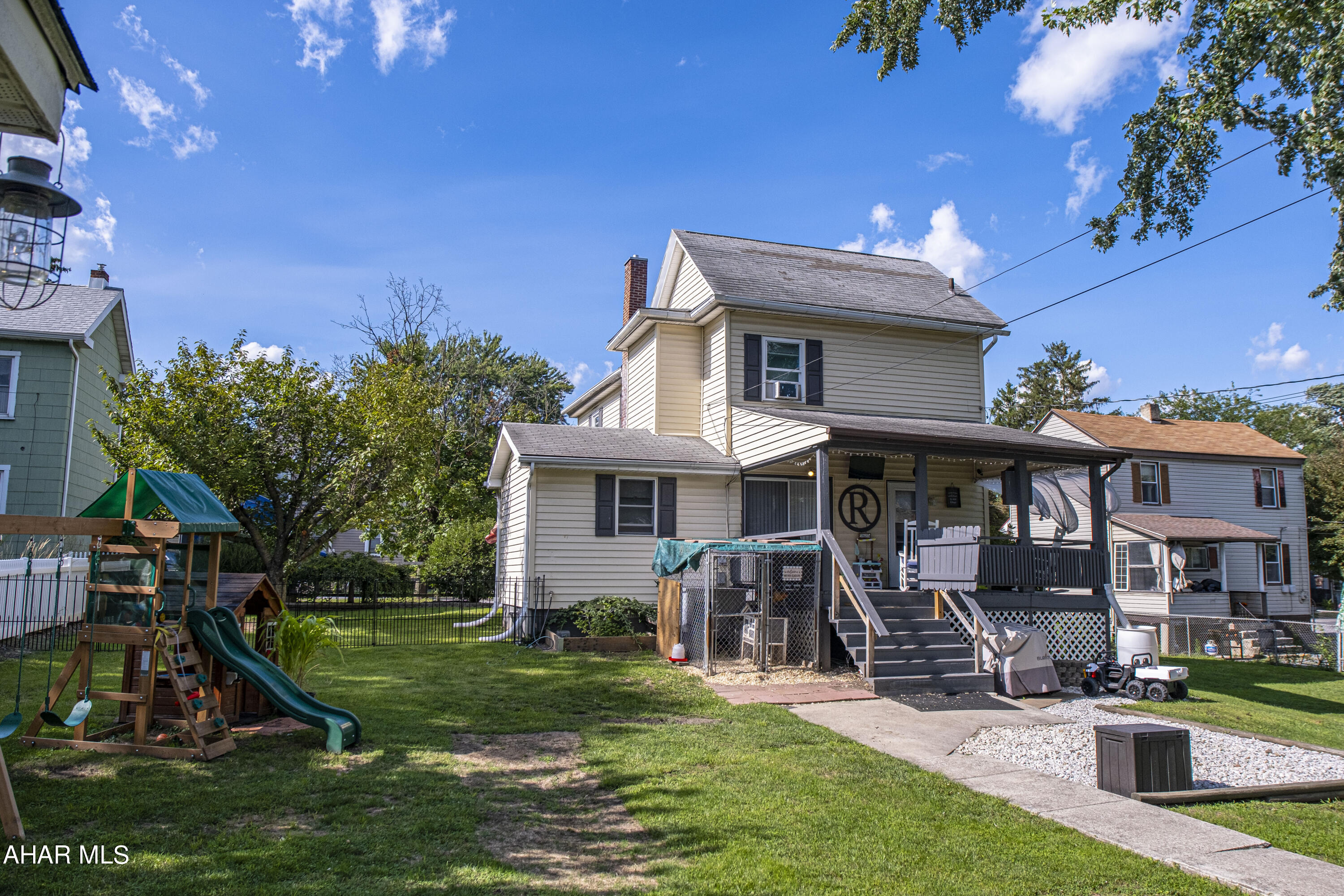 Hollidaysburg - Residential