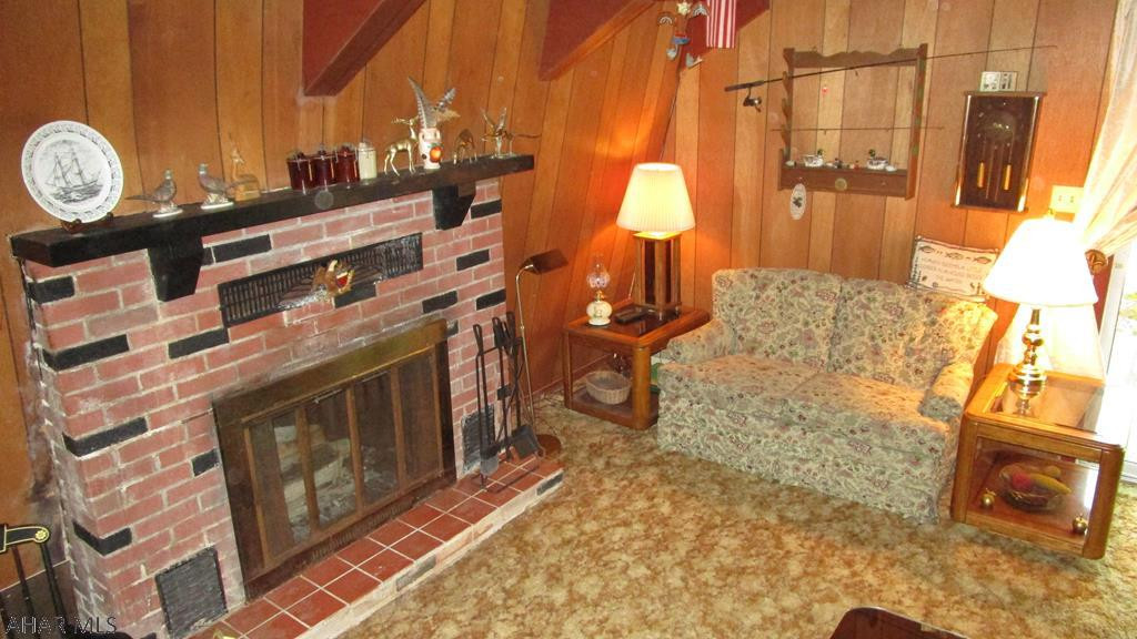 Glendale Yearound - Residential