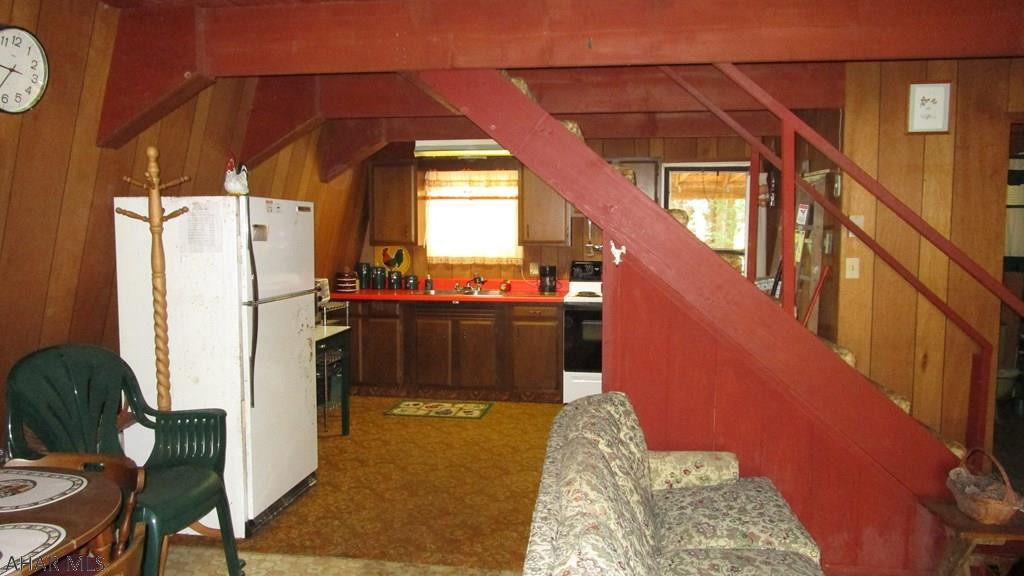 Glendale Yearound - Residential