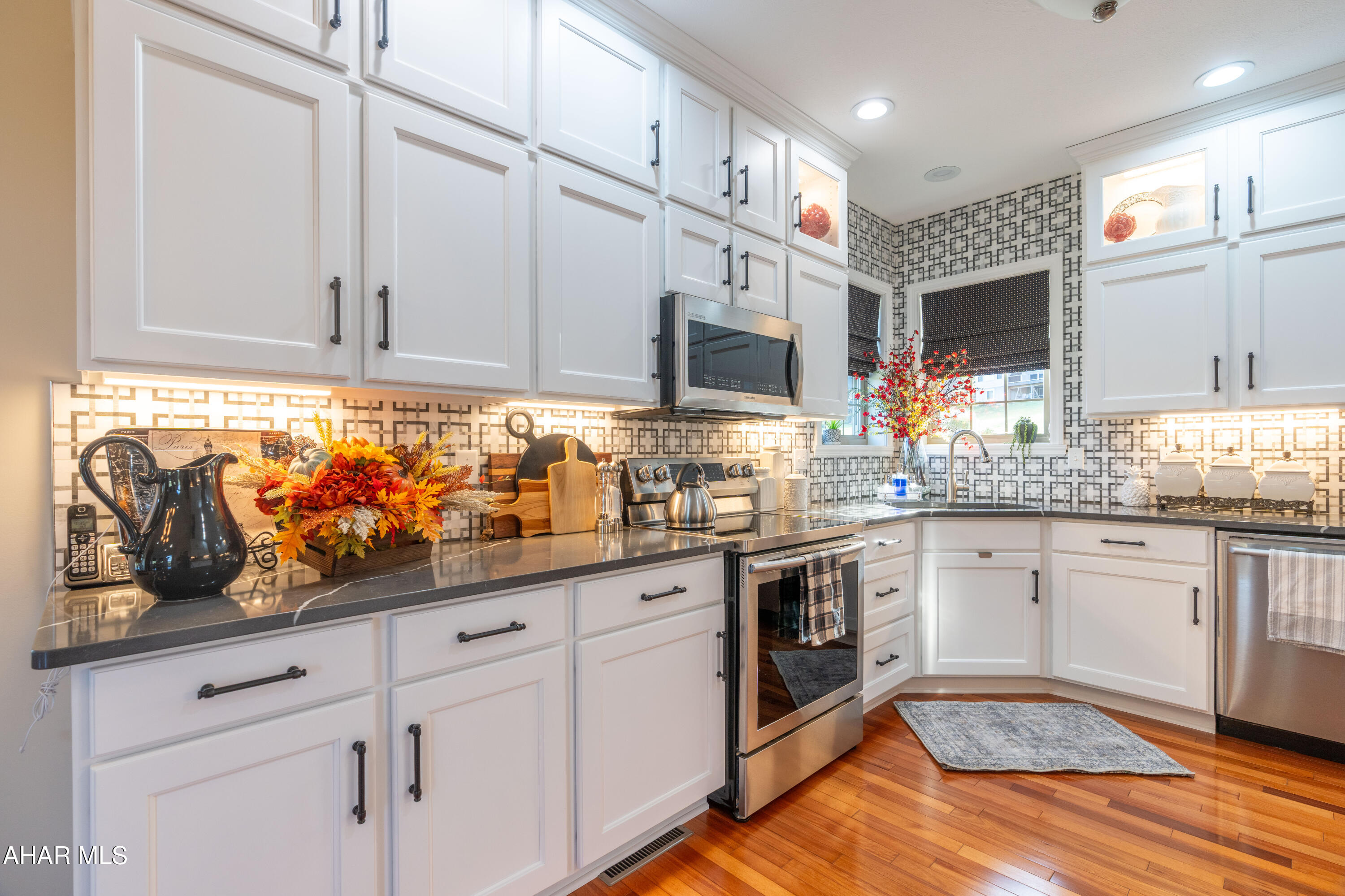 Scotch Valley - Residential