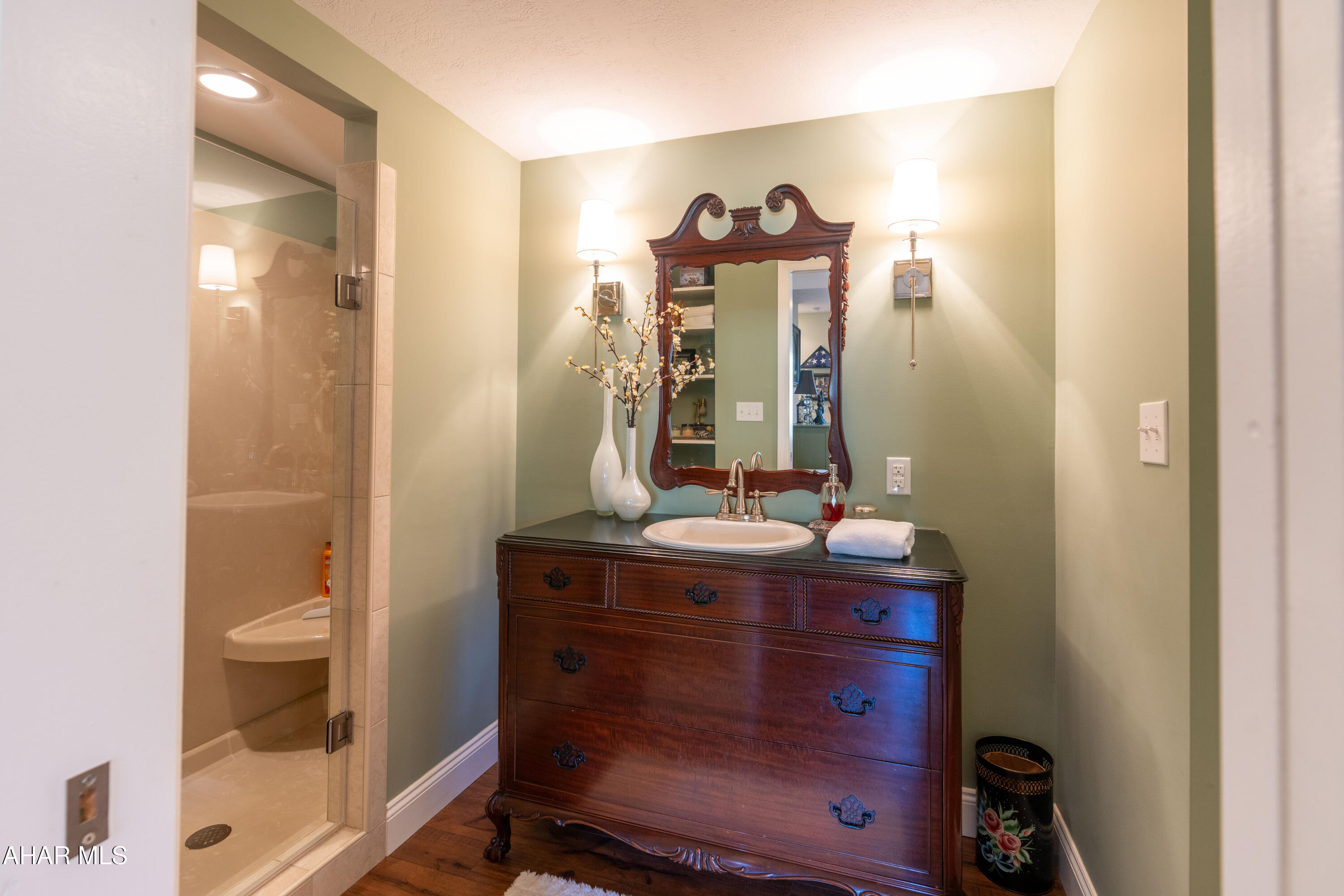 Scotch Valley - Residential