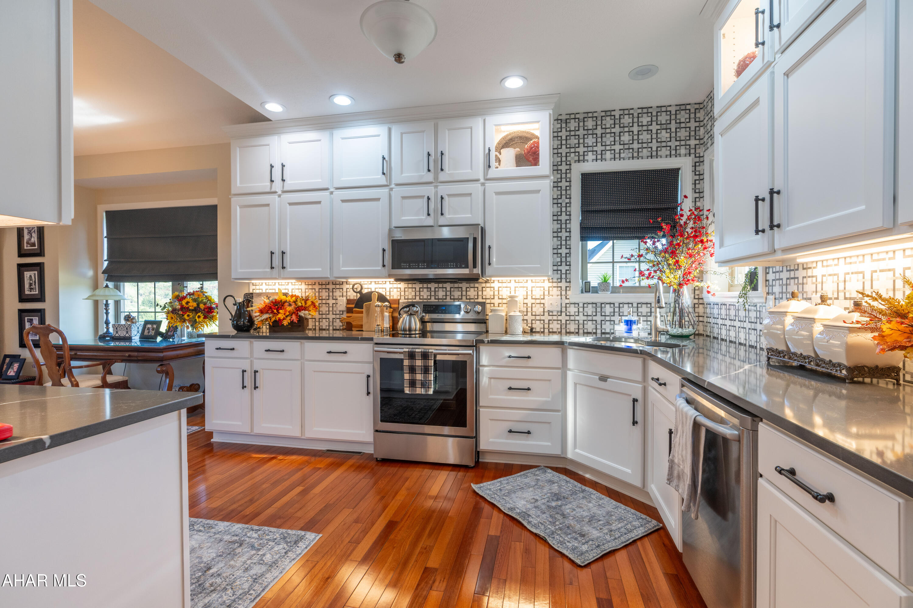 Scotch Valley - Residential