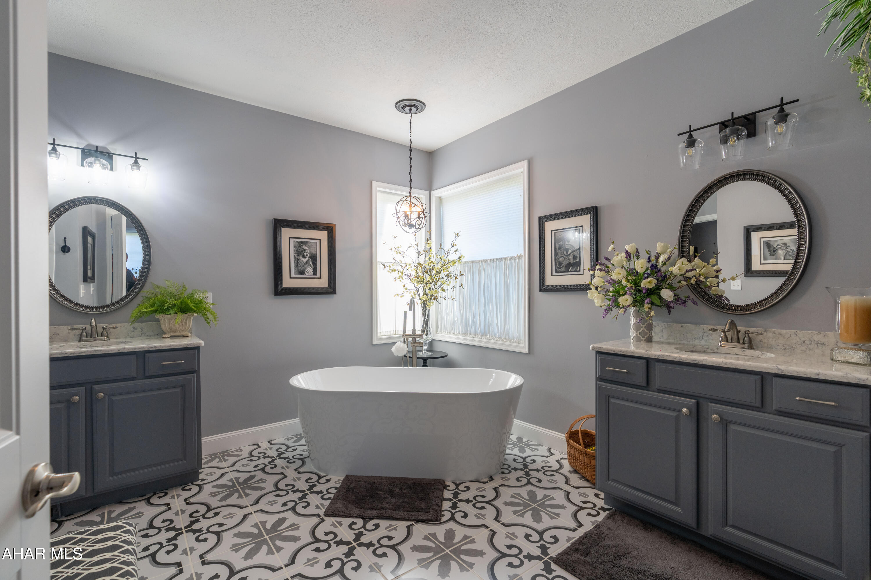 Scotch Valley - Residential