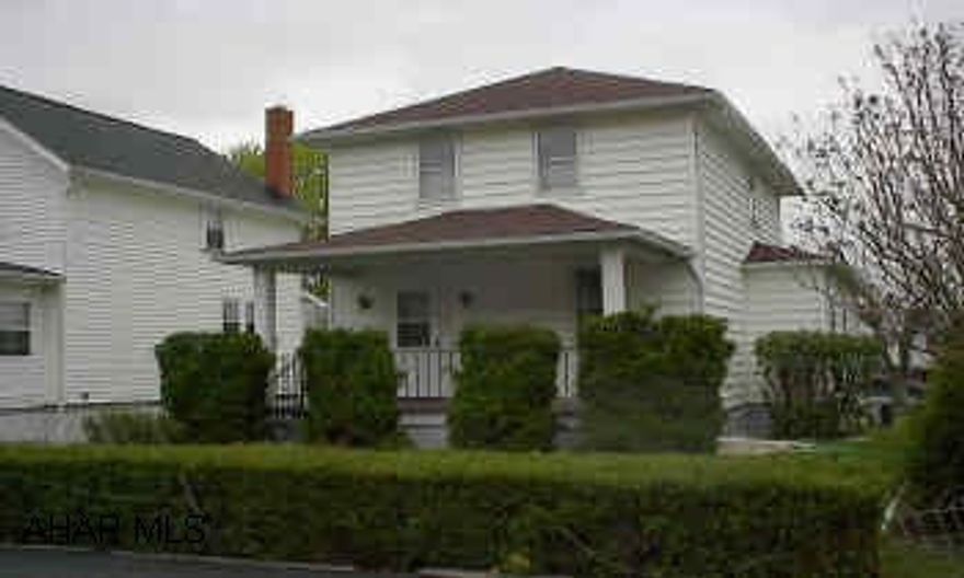 SWEET & EFFICIENT! NEW ROOF, FURNACE, CENTRAL AIR, NEW KITCHEN, HOT WATER HEATER AND MORE. HAS FENCED YARD & SUNROOM. BONUS ROOM OR 3RD BEDROOM. CALL DARLA 934-4663. SO MECHANICALLY SOUND! NEW ROOF, FURNACE, KITCHEN, HOT WATER HEATER. FENCED YARD & 1 CAR GARAGE. NICE QUIET STREET IN GOOD NEIGHBORHOOD. BONUS ROOM COULD BE 1ST FLOOR BEDROOM OR OFFICE. CALL DARLA AT 934-4663 OR 696-1227.