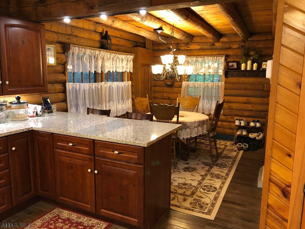 Glendale Yearound - Residential