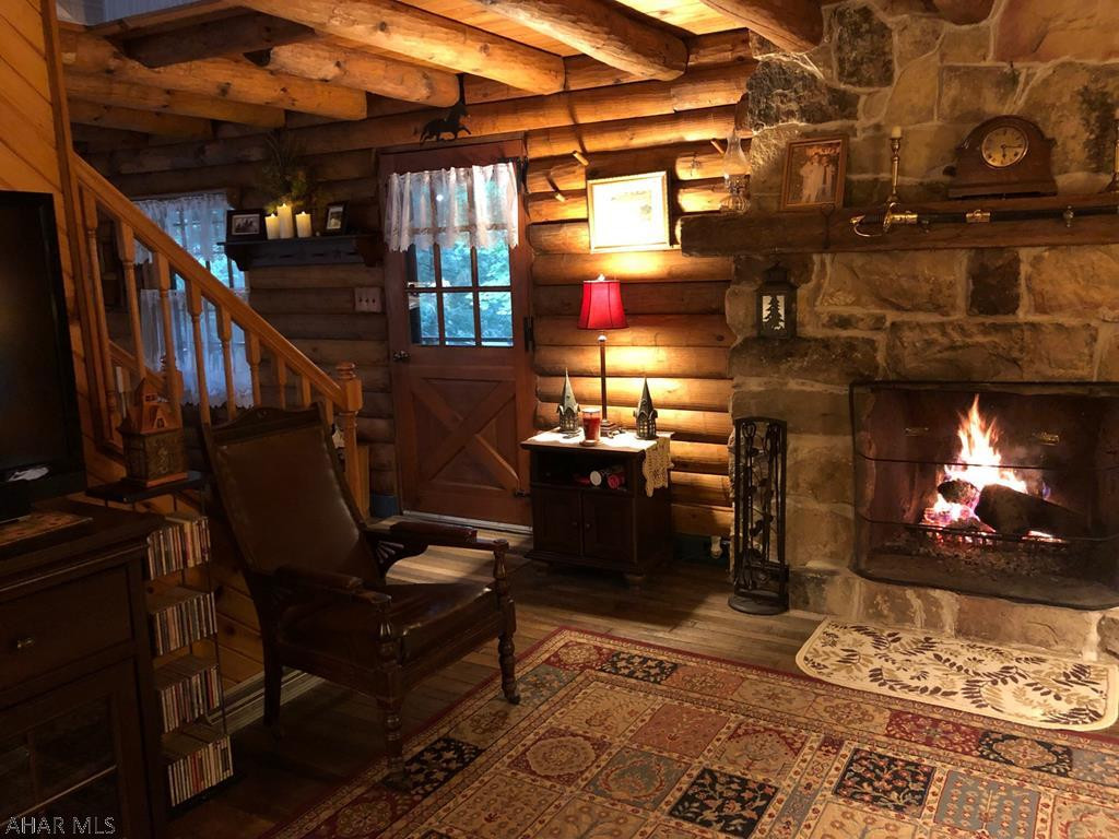 Glendale Yearound - Residential