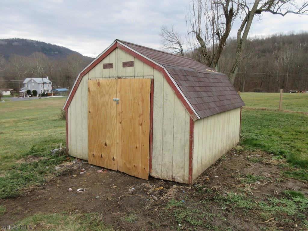 Unknown - Residential