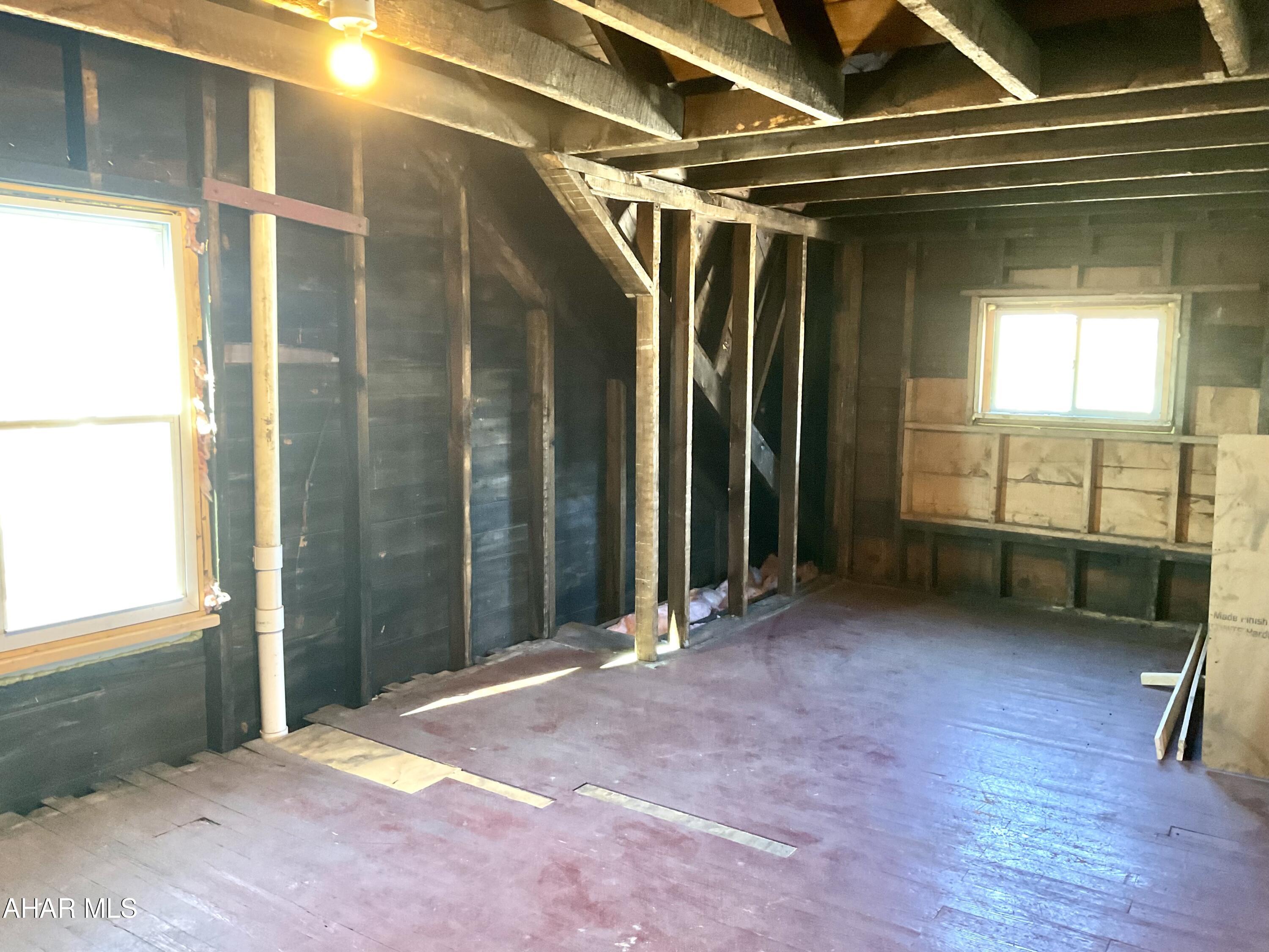 Unknown - Residential