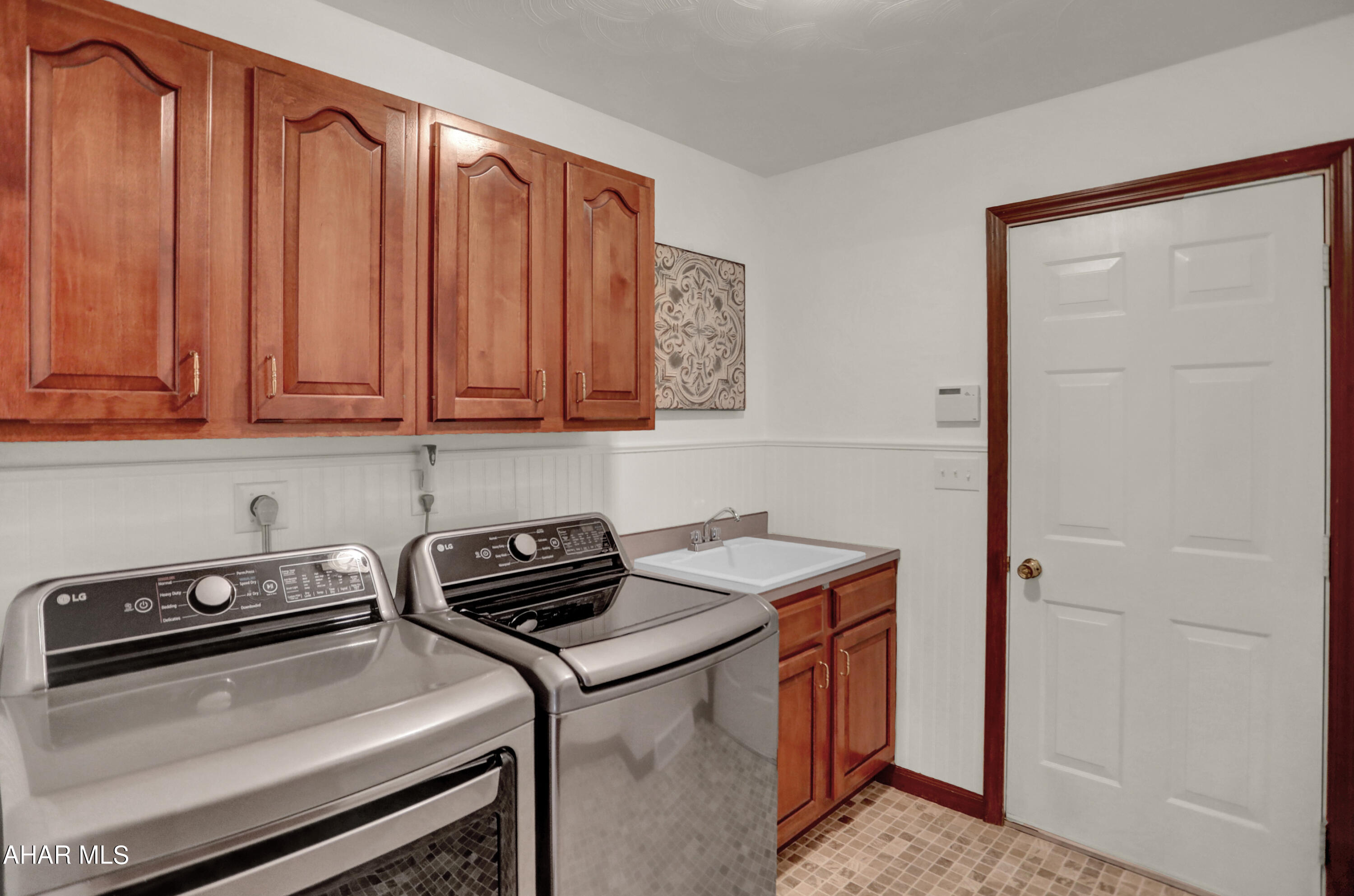 Las Villas - Residential