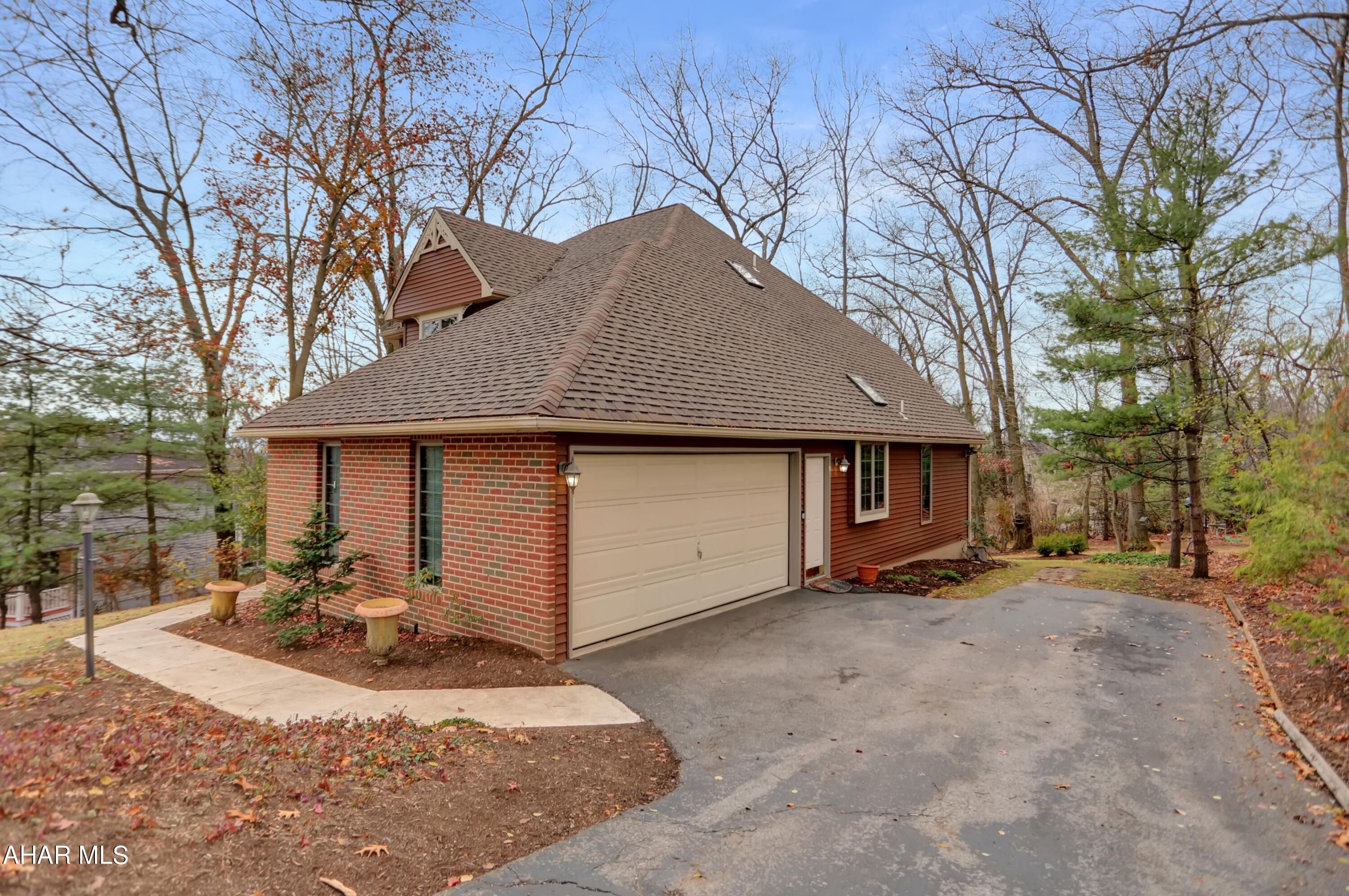 Las Villas - Residential