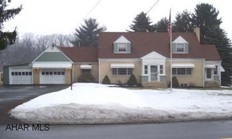 Stunning Cape Cod on desirable  Bellmeade Drive. Immaculate condition inside, hardwood floors, 3 zone heating. A must see! Commercial lot can be purchased as a package with home. Taxes subject to change if subdivided. Call listing agent for details. Stunning Cape Cod on desirable  Bellmeade Drive. Immaculate condition inside, hardwood floors, 3 zone heating. A must see! Commercial lot can be purchased as a package with home. Taxes subject to change if subdivided. Call listing agent for details.