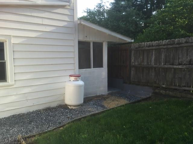 Unknown - Residential