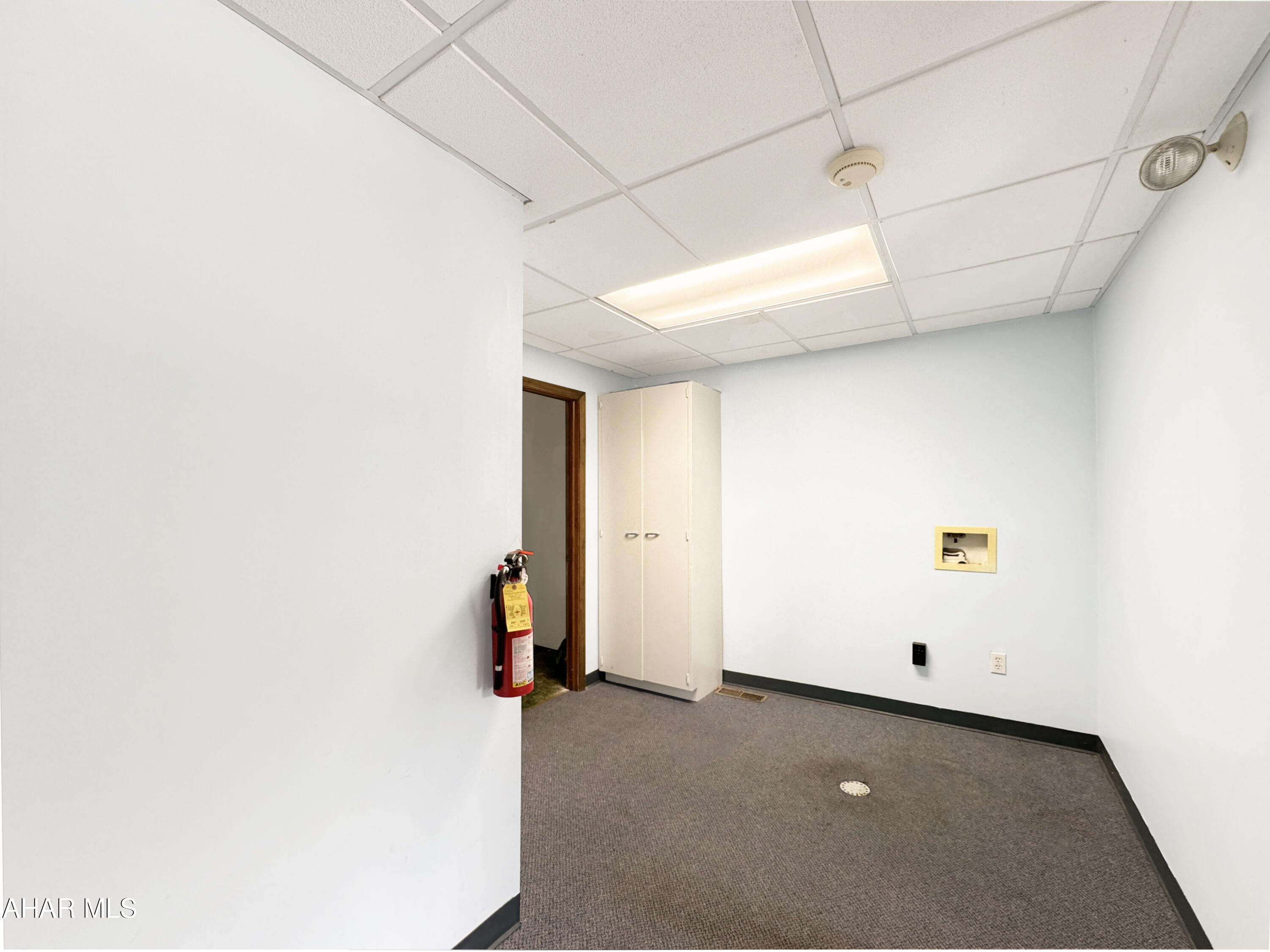 None - Commercial Lease