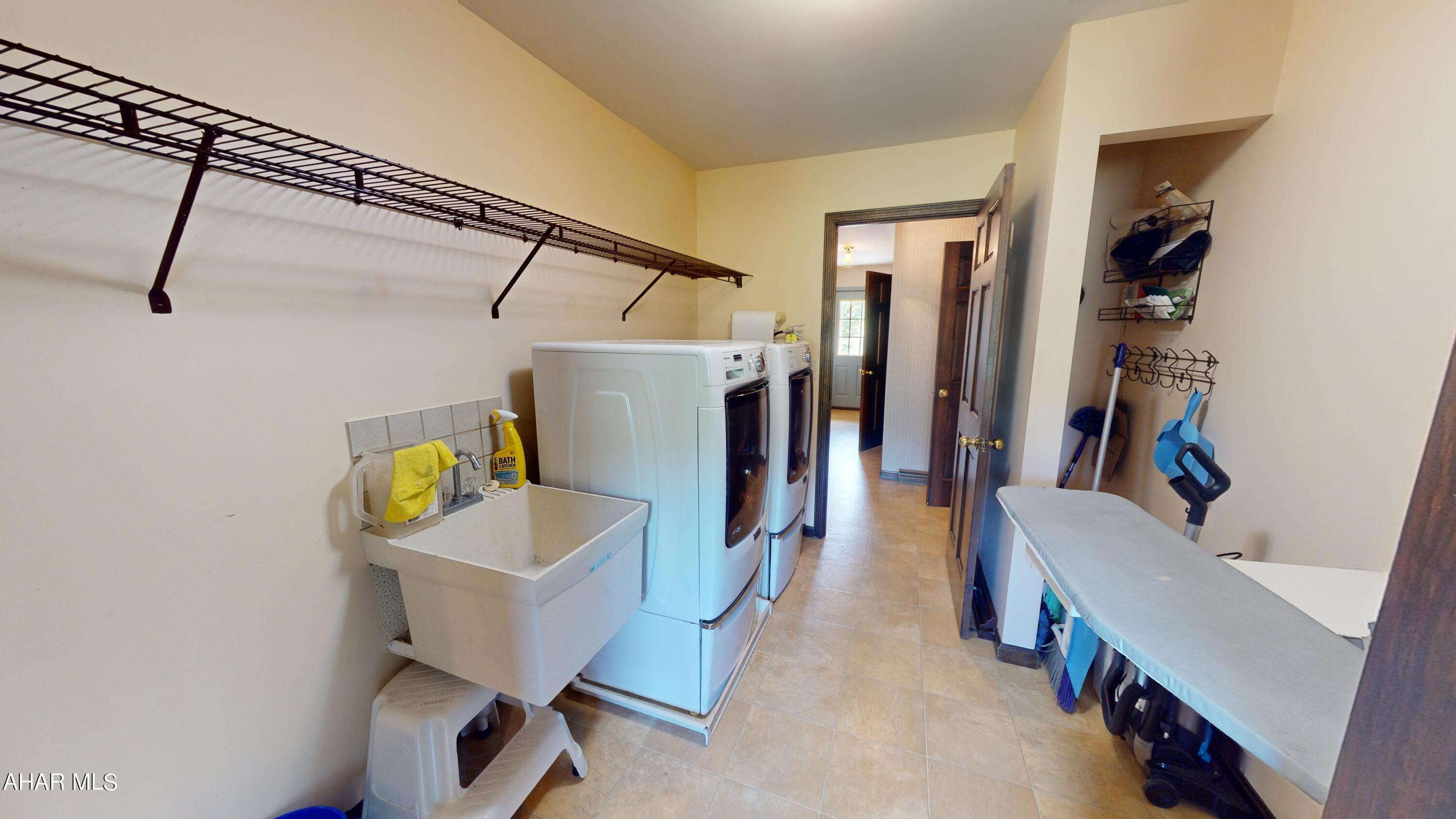 Scotch Valley - Residential