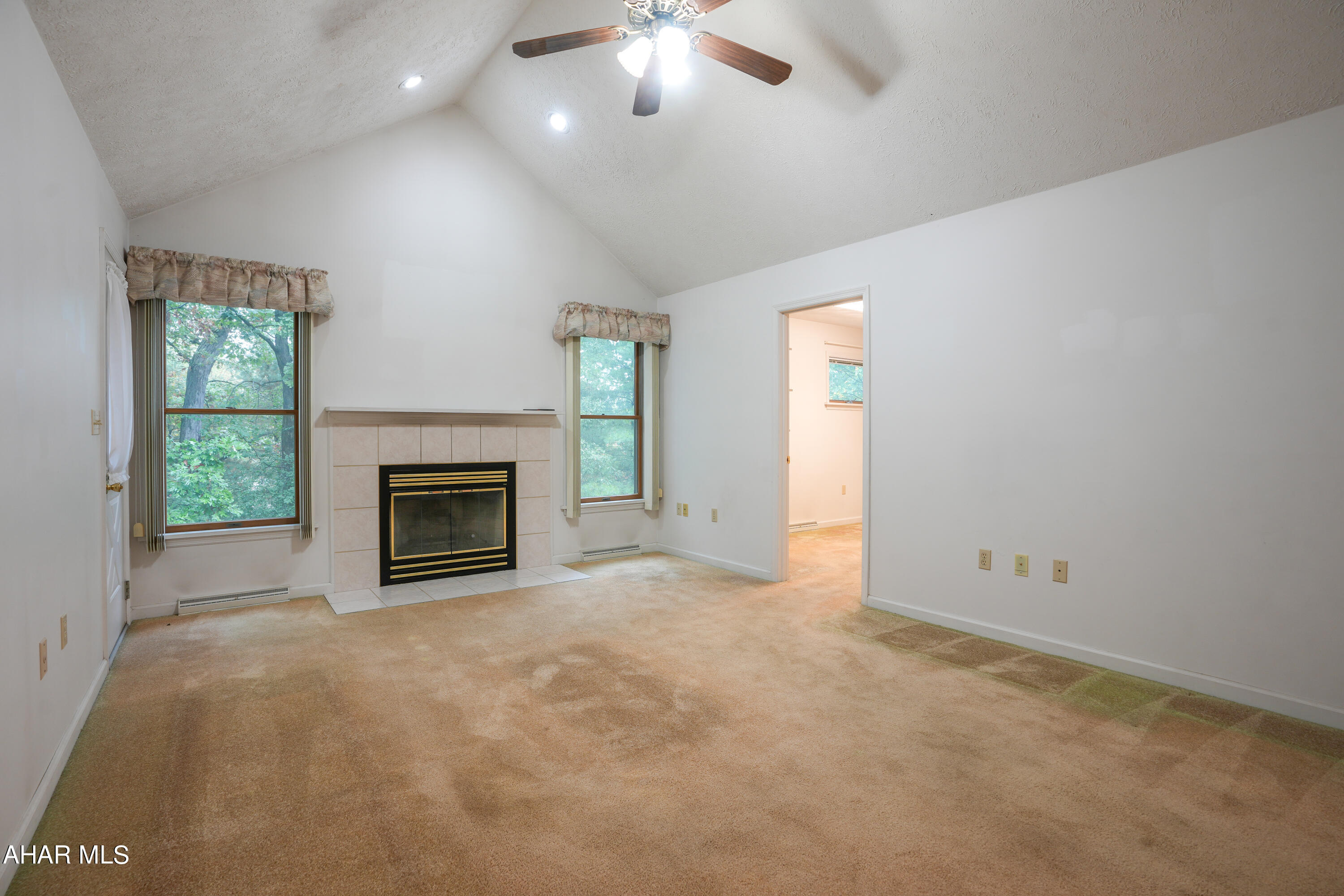 Las Villas - Residential