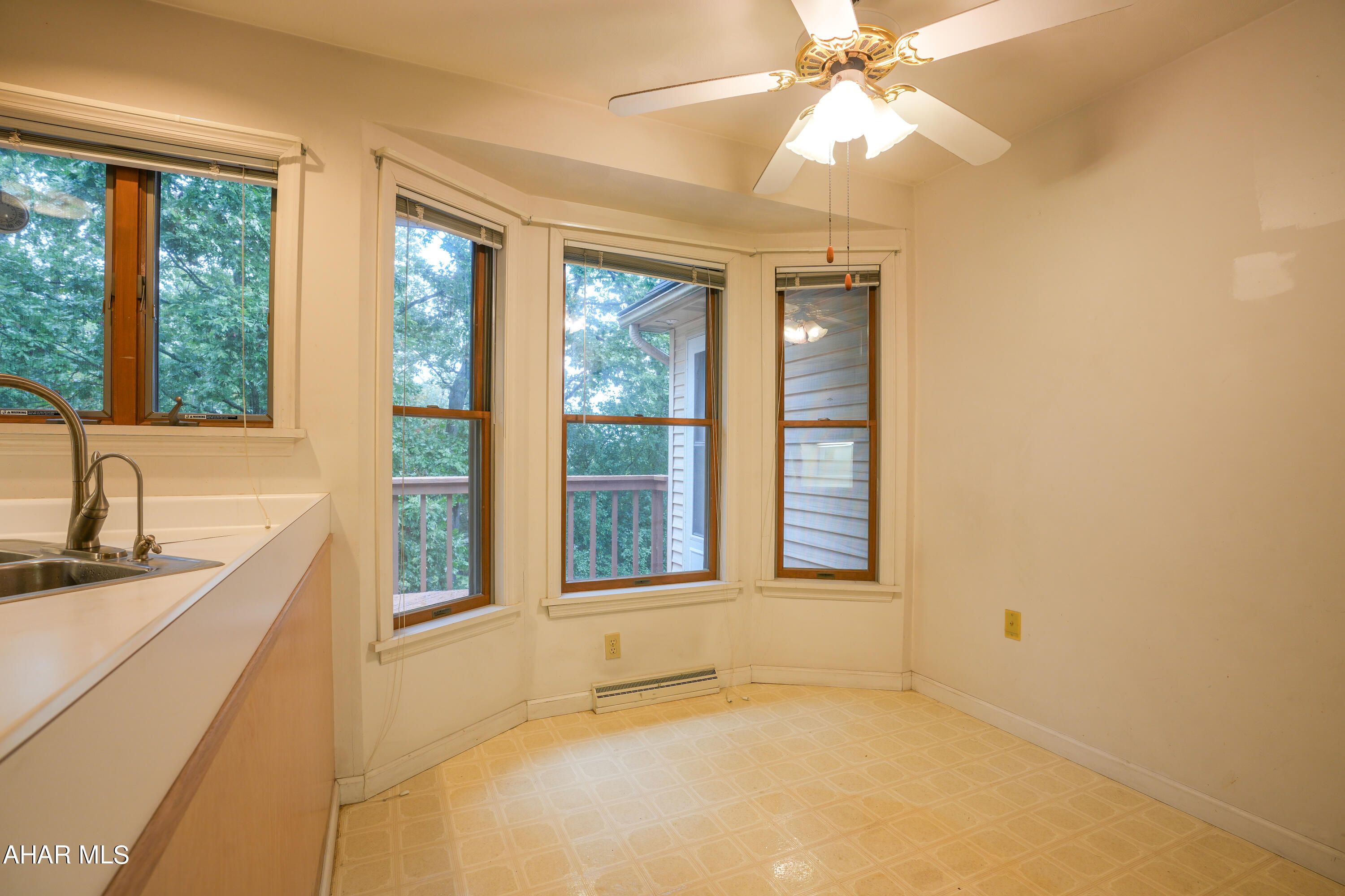 Las Villas - Residential