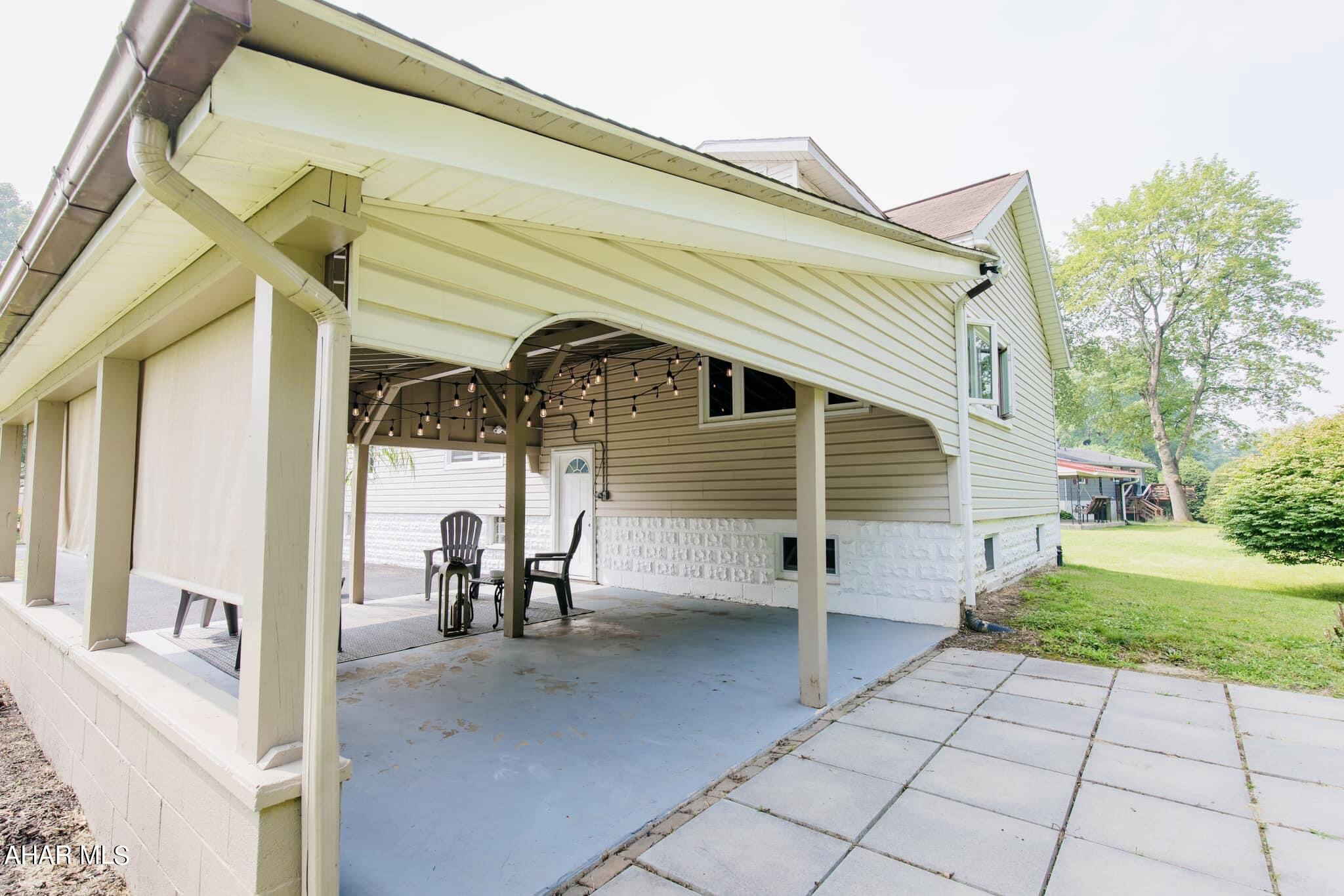 Llyswen - Residential